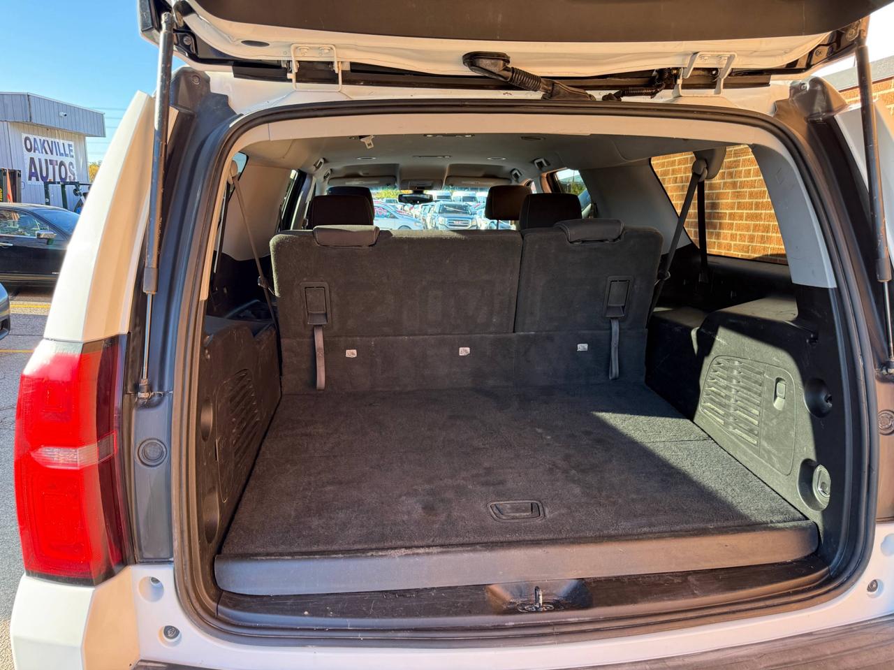 2019 Chevrolet Suburban 4WD 4dr 1500 LS Photo
