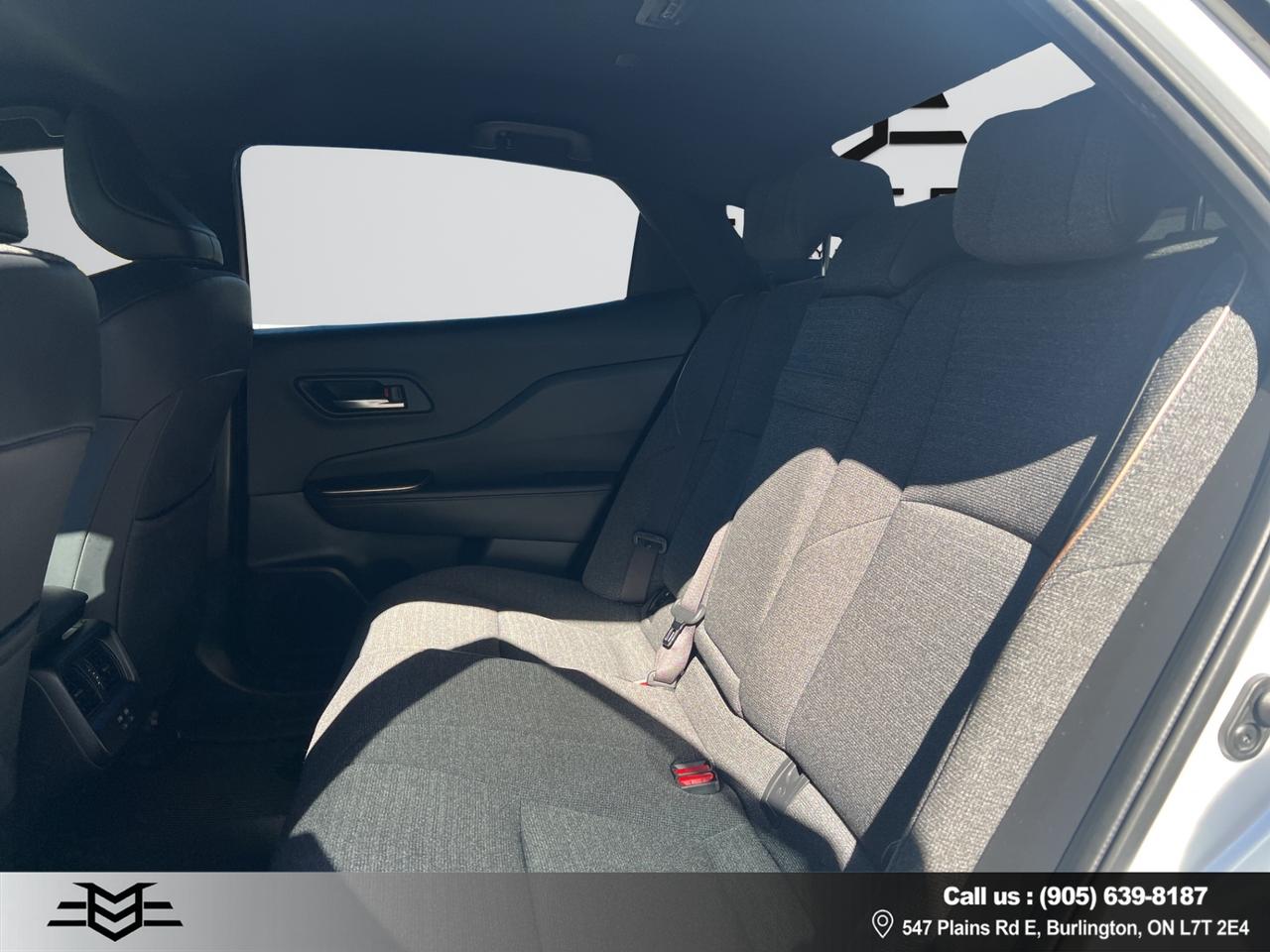 2023 Toyota Crown XLE AWD - Blind Spot Monitor - Reverse Camera !!! Photo