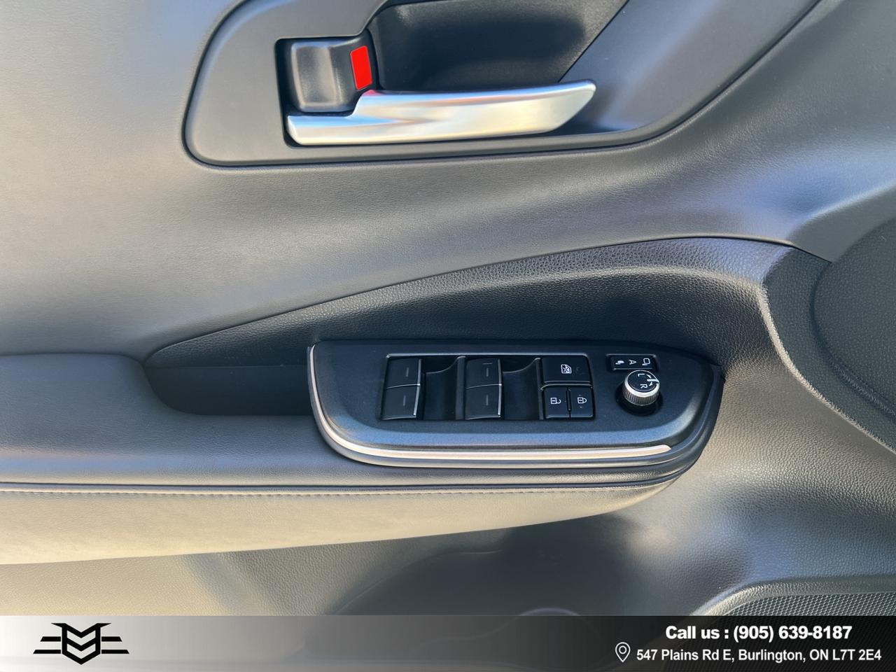 2023 Toyota Crown XLE AWD - Blind Spot Monitor - Reverse Camera !!! Photo