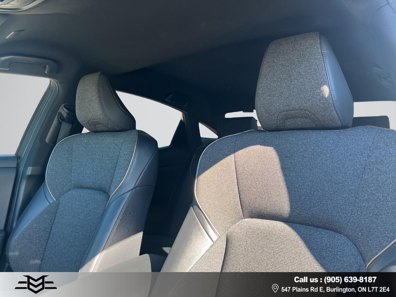 2023 Toyota Crown XLE AWD - Blind Spot Monitor - Reverse Camera !!! Photo