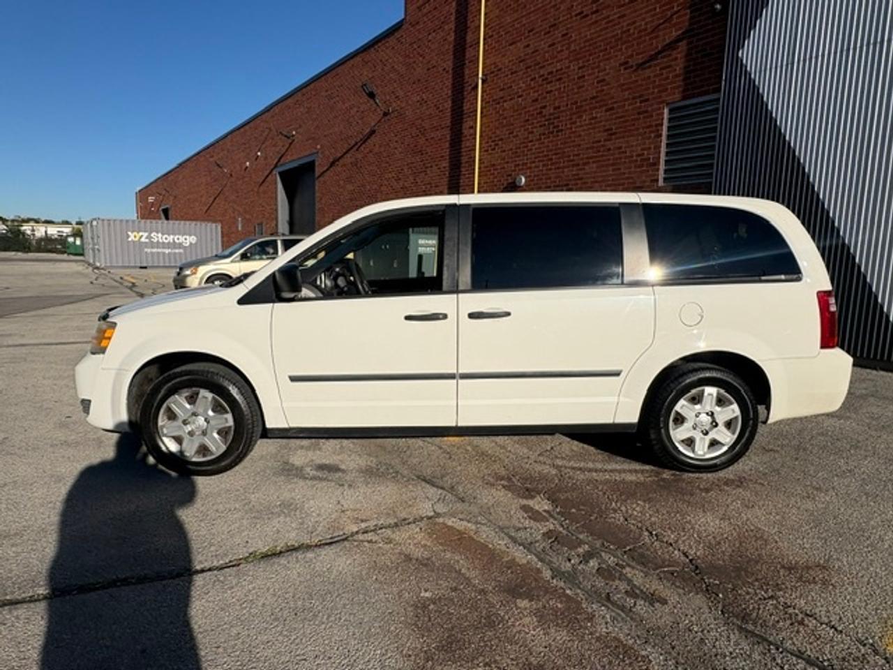 2009 Dodge Grand Caravan SE ONLY 49,000KM-1 OWNER-CERTIFIED-7 PASSENGER! Photo