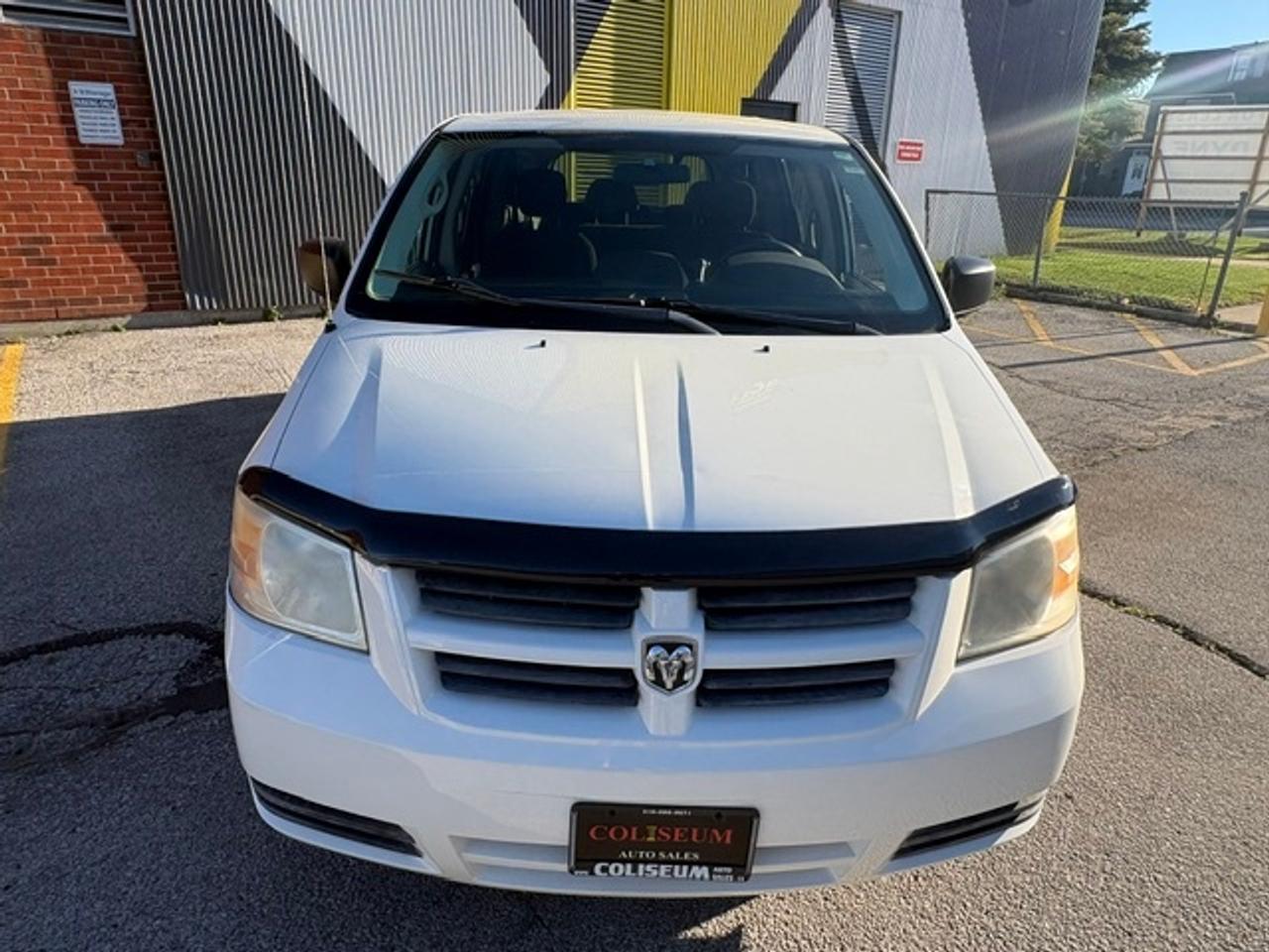 2009 Dodge Grand Caravan SE ONLY 49,000KM-1 OWNER-CERTIFIED-7 PASSENGER! Photo