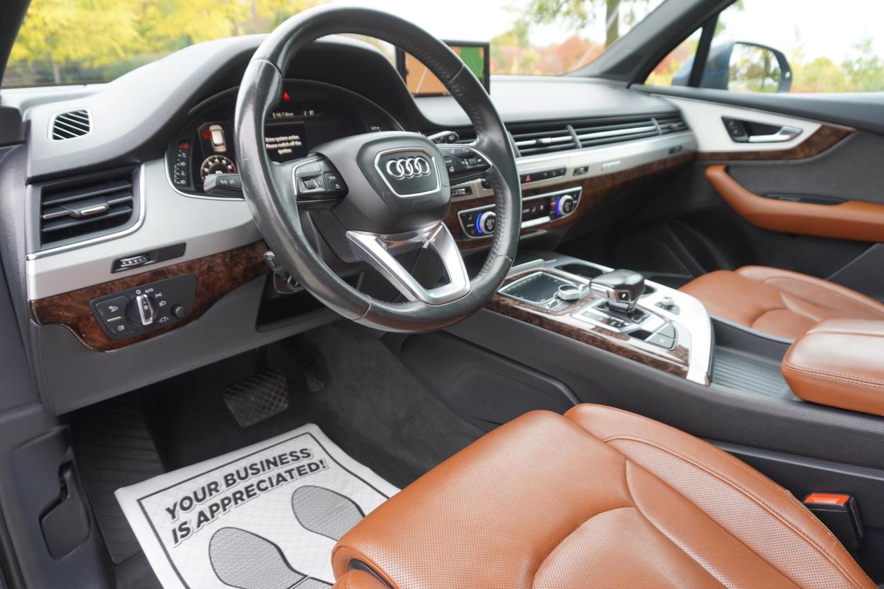 2018 Audi Q7 ONE OWNER / NO ACCIDENTS / TECHNIK / VERY CLEAN / LUXURIOUS Photo