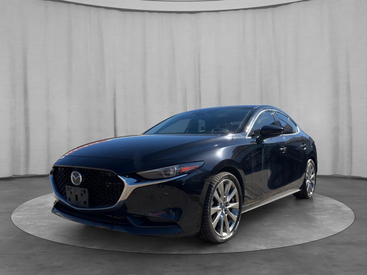 2021 Mazda MAZDA3 GT Auto i-ACTIV AWD Photo2