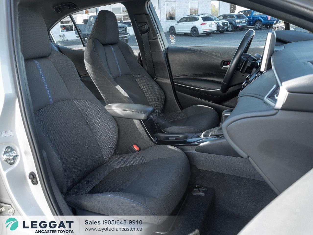 2020 Toyota Corolla SE CVT Photo