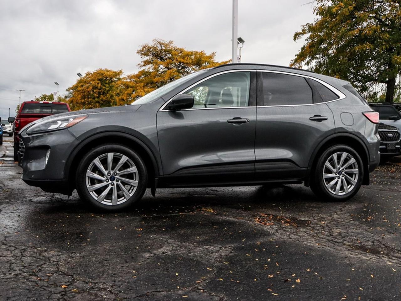 2022 Ford Escape Titanium | AWD | 2.0L | NAV |ELITE PKG |ROOF | TOW Photo