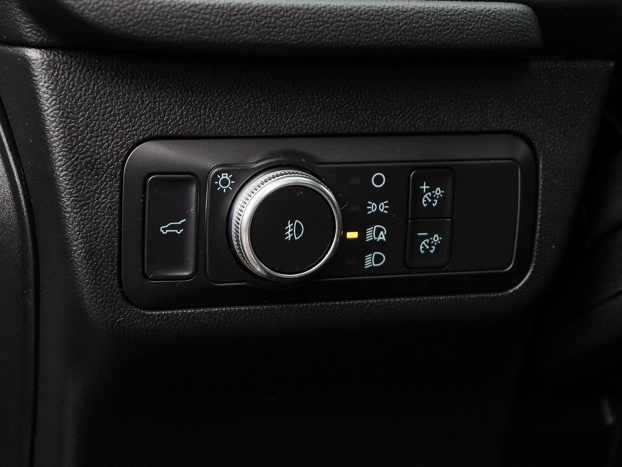 2022 Ford Escape Titanium | AWD | 2.0L | NAV |ELITE PKG |ROOF | TOW Photo