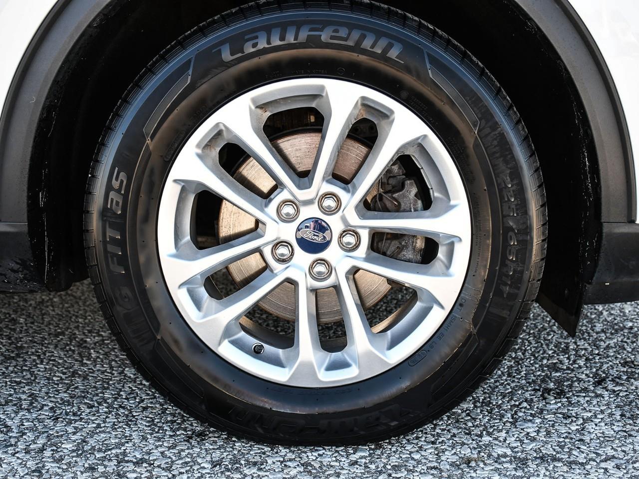 2022 Ford Escape HEATED SEATS | CRUISE CONTROL | LANE KEEPING Photo