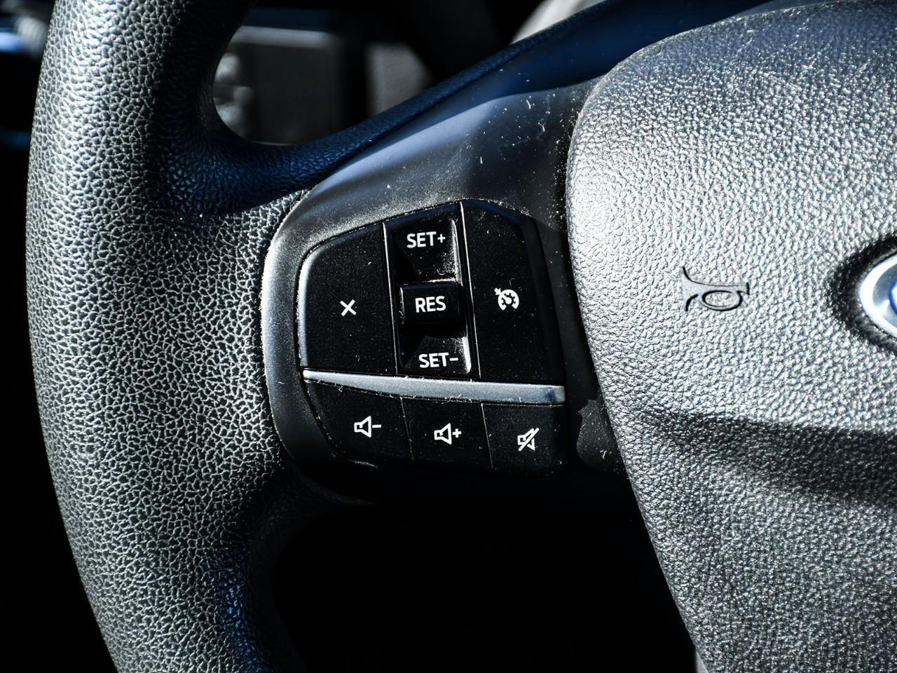 2022 Ford Escape HEATED SEATS | CRUISE CONTROL | LANE KEEPING Photo