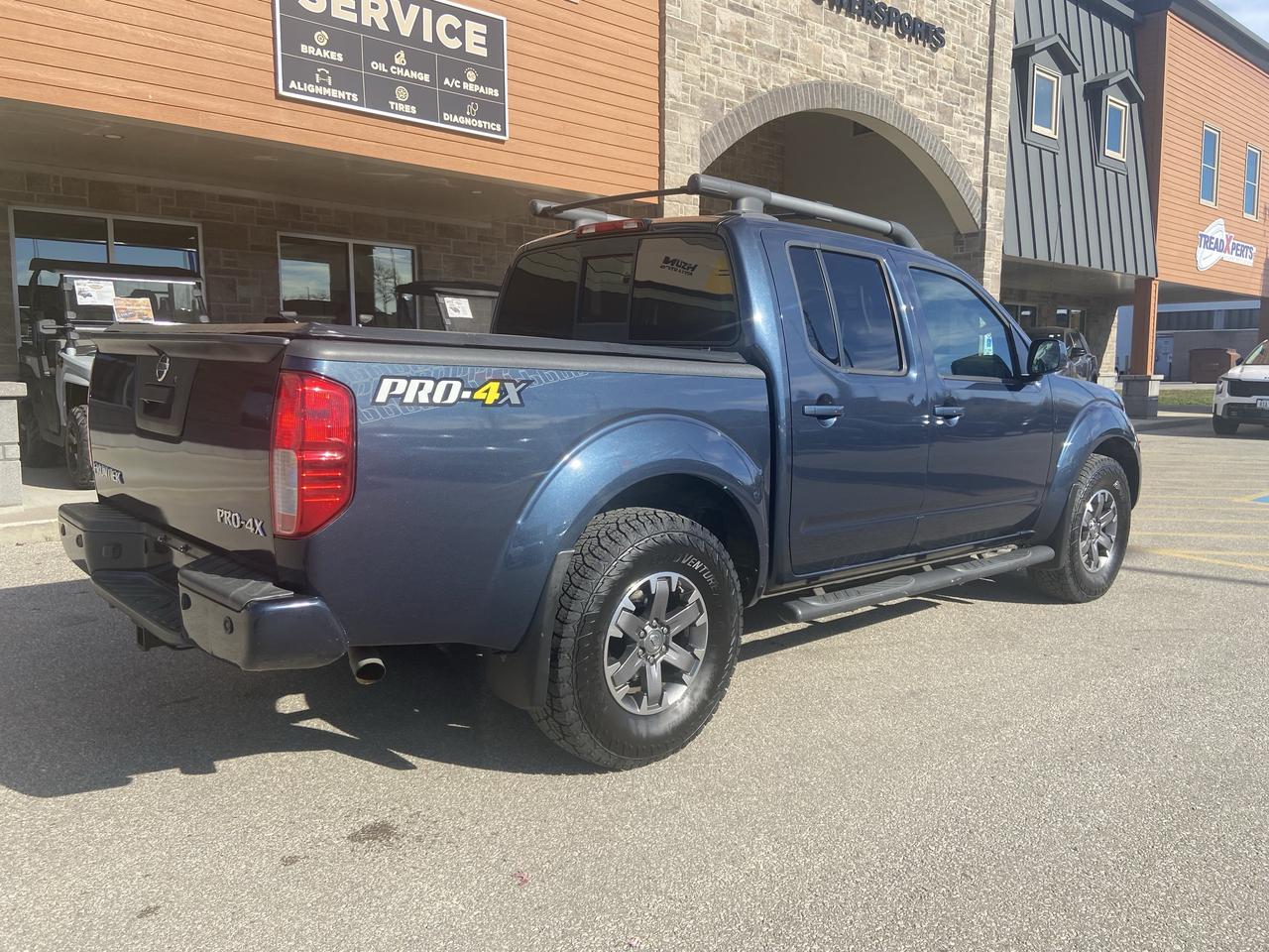 2016 Nissan Frontier Pro-4X Photo2