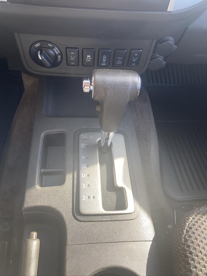 2016 Nissan Frontier Pro-4X Photo