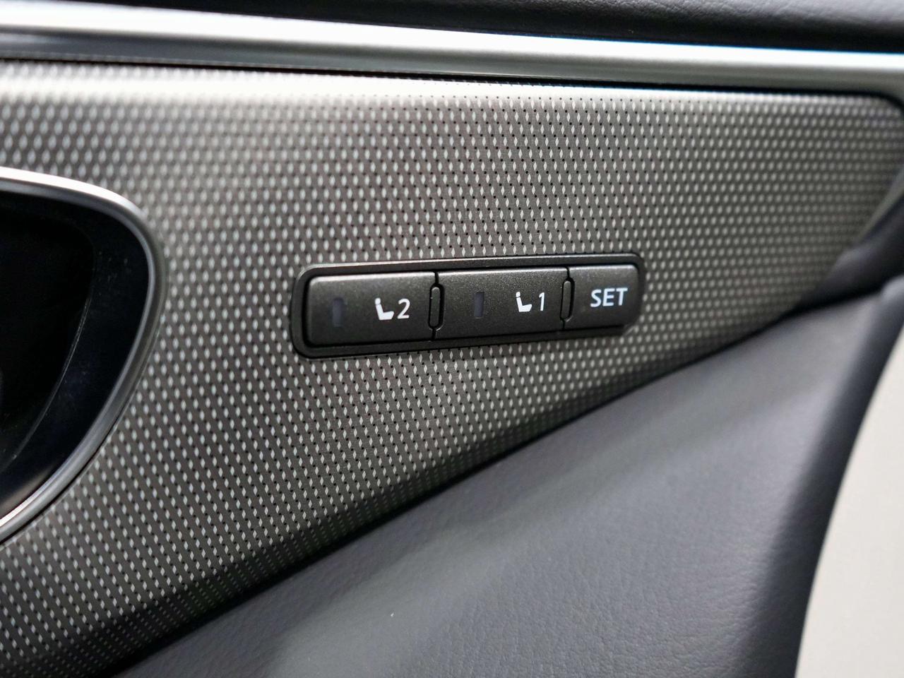2017 Infiniti Q50 3.0t Red Sport 400|BOSE|SUNROOF Photo