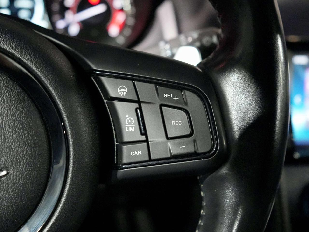 2018 Jaguar F-Type V8|R-Dynamic|NO ACCIDENT|MERIDIAN| Photo