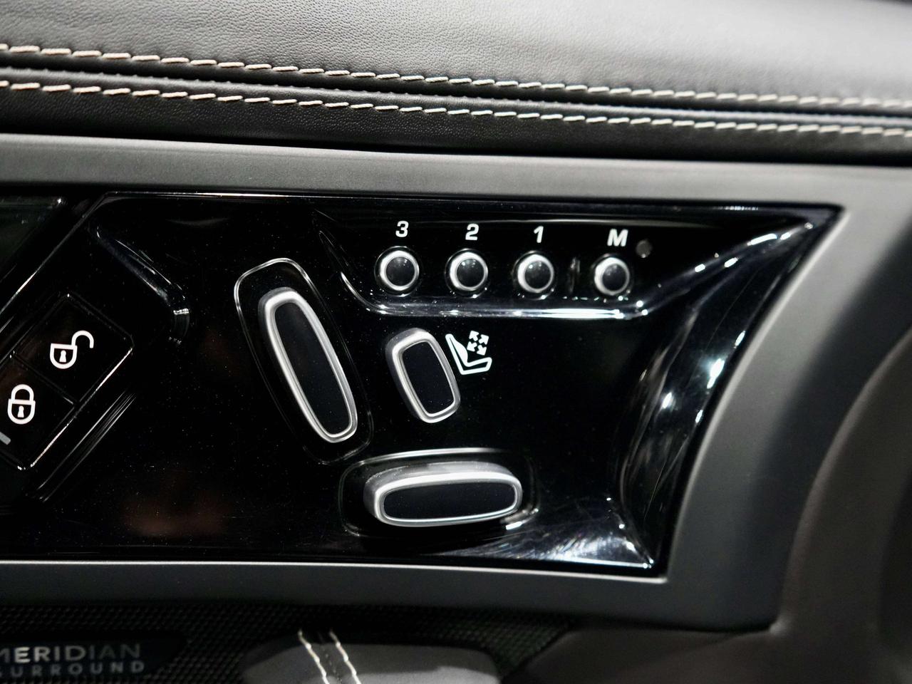 2018 Jaguar F-Type V8|R-Dynamic|NO ACCIDENT|MERIDIAN| Photo