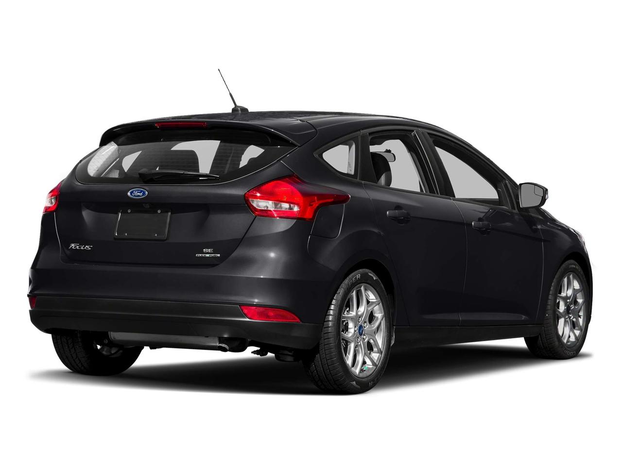 2018 Ford Focus Hatchback SE ONE OWNER | CLEAN CARFAX | DILAWRI CERTIFIED Photo5