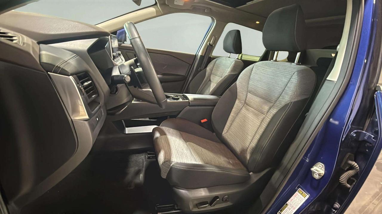 2023 Nissan Rogue SV| CLEAN CARFAX| BLIND SPOT| HTD SEATS| CARPLAY Photo