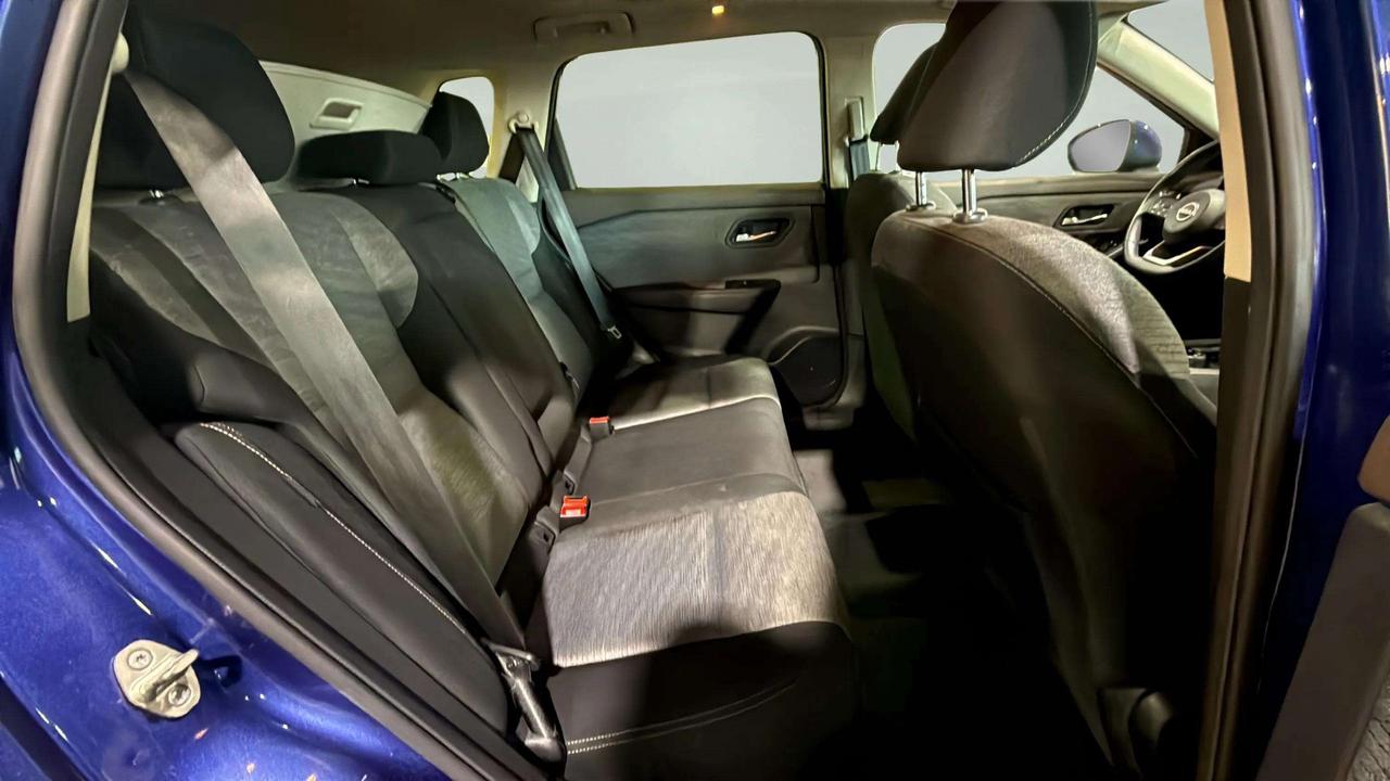 2023 Nissan Rogue SV| CLEAN CARFAX| BLIND SPOT| HTD SEATS| CARPLAY Photo