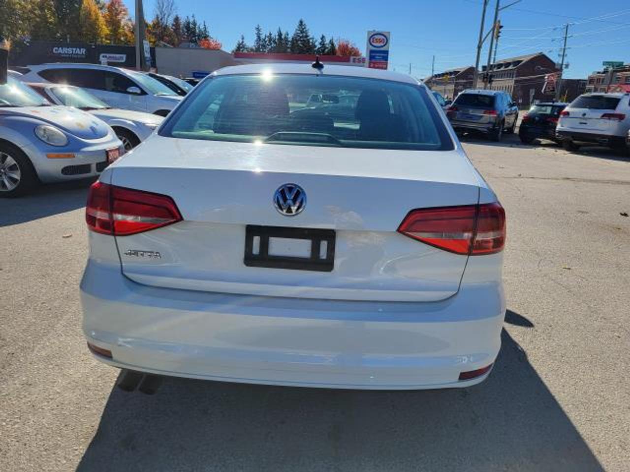2015 Volkswagen Jetta Trendline Photo