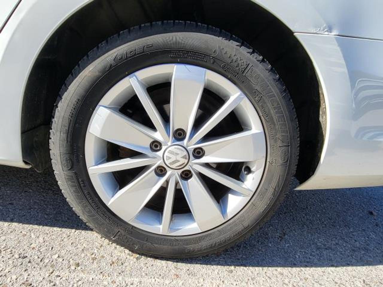 2015 Volkswagen Jetta Trendline Photo