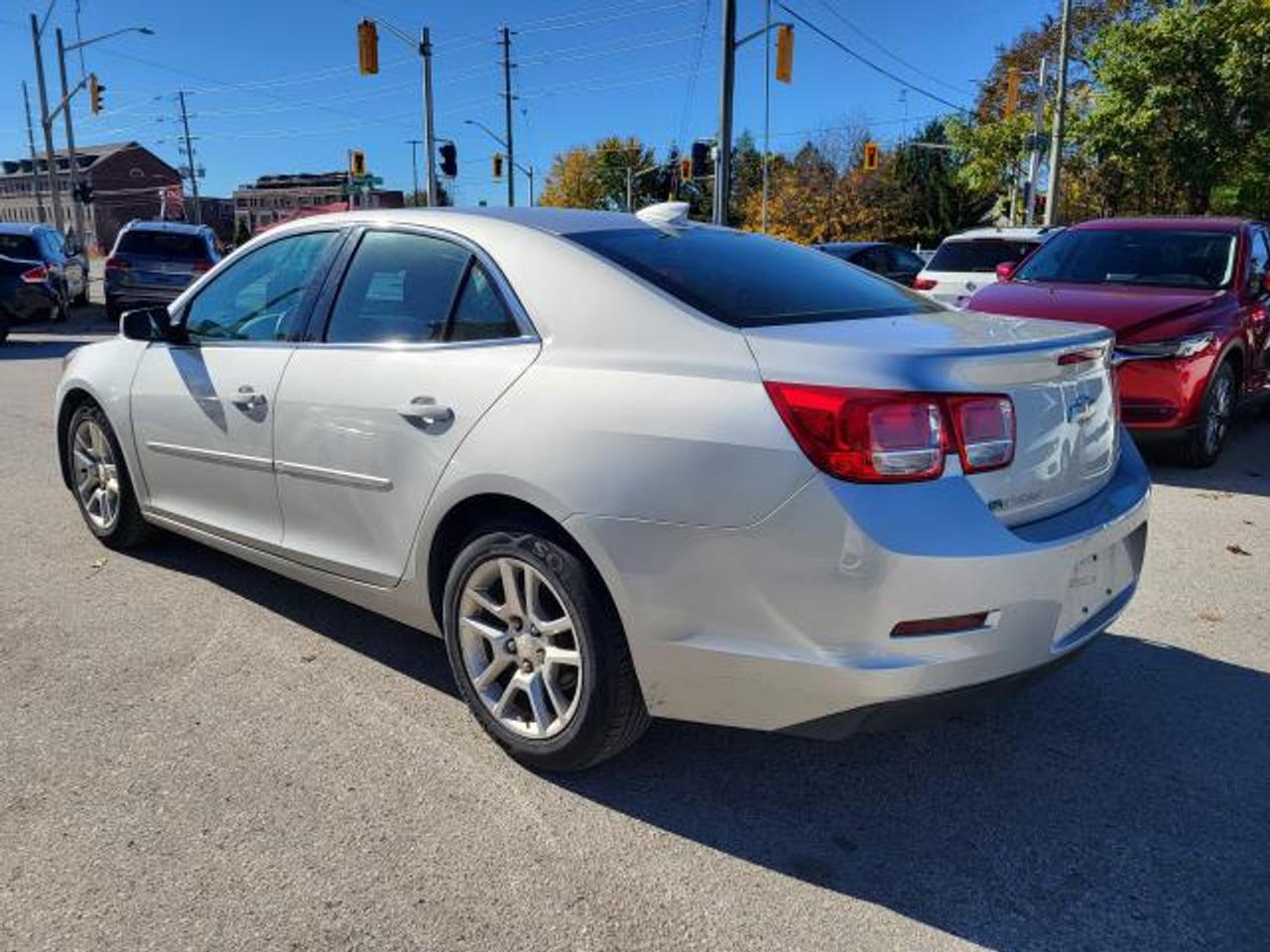 2015 Chevrolet Malibu 1LT Photo