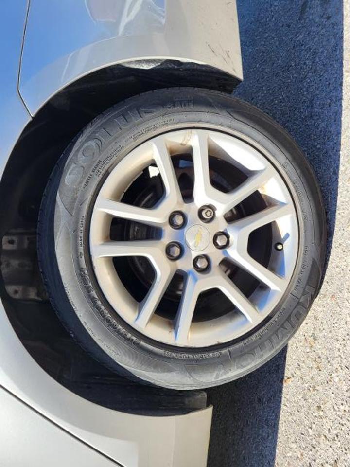 2015 Chevrolet Malibu 1LT Photo