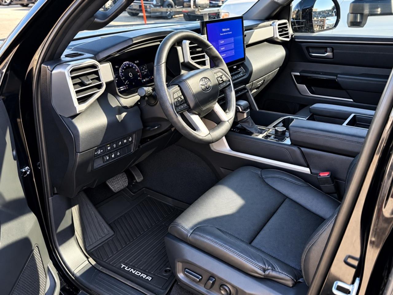 2025 Toyota Tundra Limited  PANO ROOF| Photo