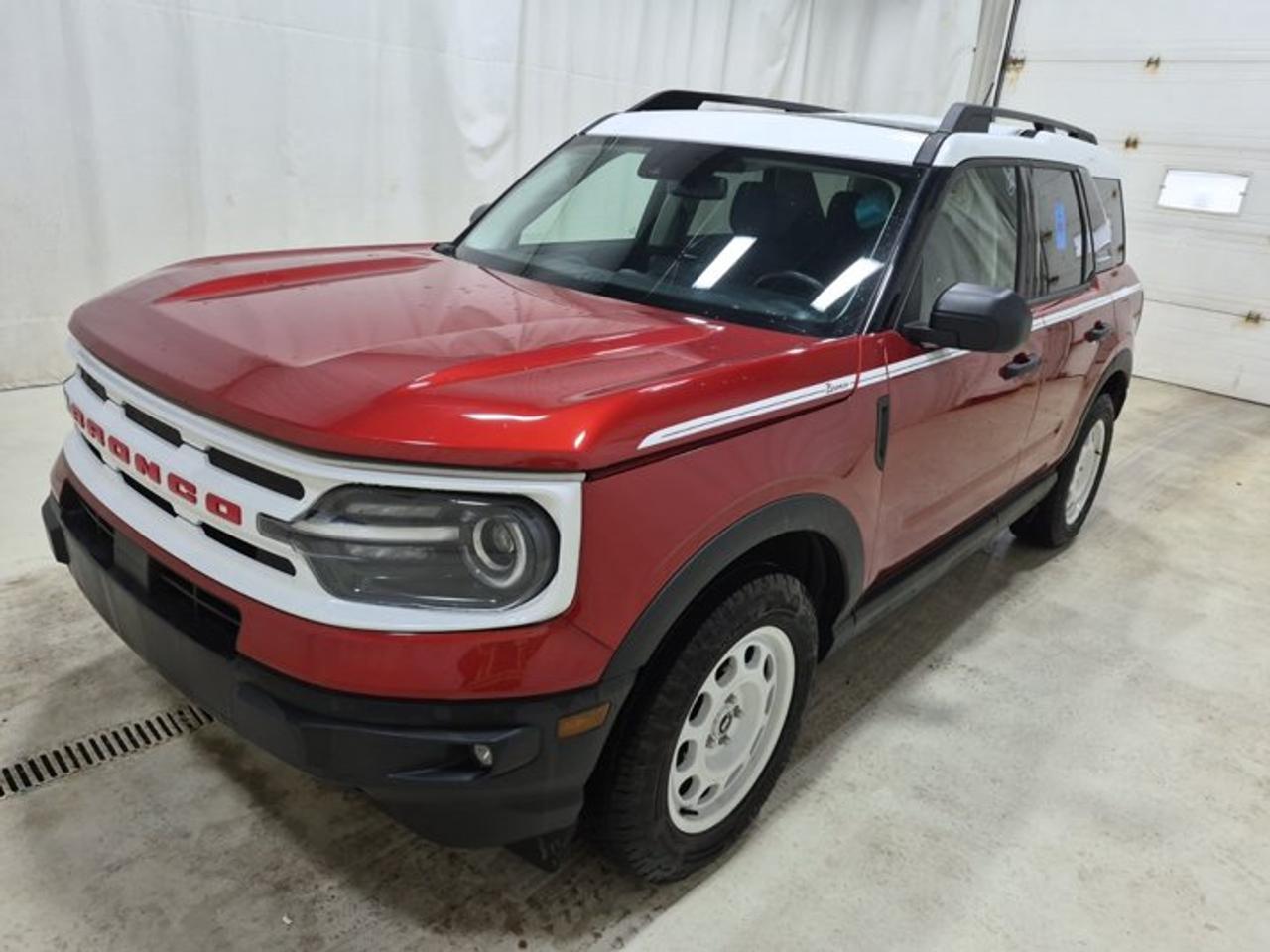 2024 Ford Bronco Sport Heritage 4WD | Moonroof | Heated Seats | Co-Pilot 360 | Remote Start | Wireless Charger | and More ! Photo0