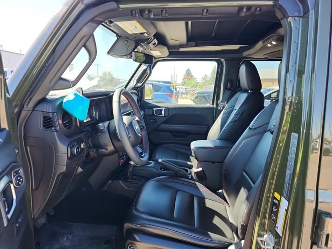 2024 Jeep Wrangler Rubicon X 4x4 | Leather | Sky One-Touch Top | Heated Seats + Steering | Alpine Audio | and More ! Photo