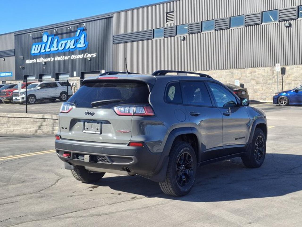 2023 Jeep Cherokee Trailhawk 4x4 | Leather | Navi | Heated + Ventilated Seats | Heated Steering | Power Liftgate & More Photo