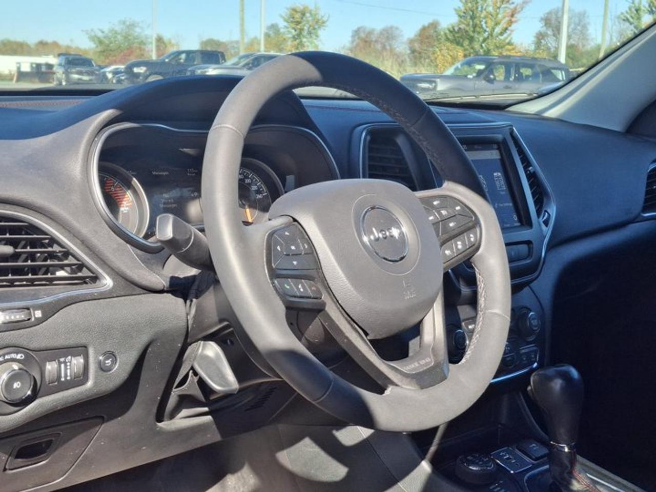 2023 Jeep Cherokee Trailhawk 4x4 | Leather | Navi | Heated + Ventilated Seats | Heated Steering | Power Liftgate & More Photo