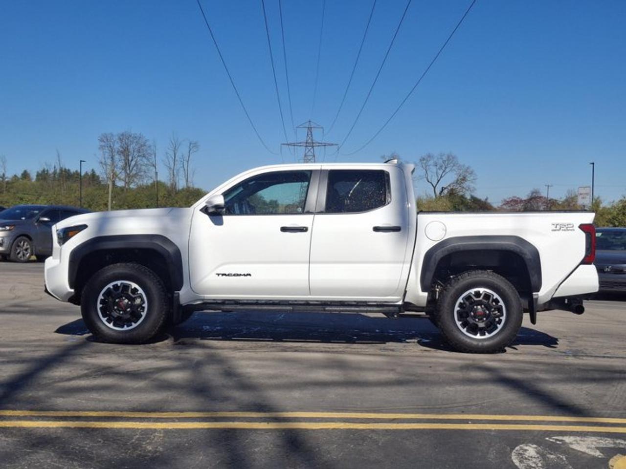 2025 Toyota Tacoma TRD Off Road Premium Double Cab 4X4 | Leather | Sunroof | 360 Cam | JBL Audio | Cooled Seats & More! Photo5