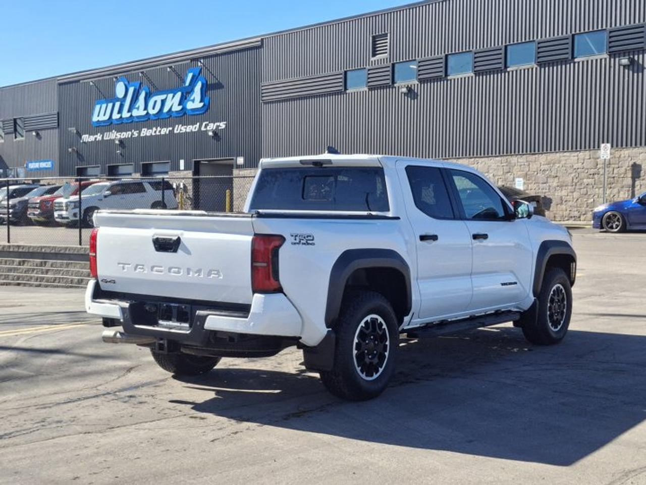 2025 Toyota Tacoma TRD Off Road Premium Double Cab 4X4 | Leather | Sunroof | 360 Cam | JBL Audio | Cooled Seats & More! Photo
