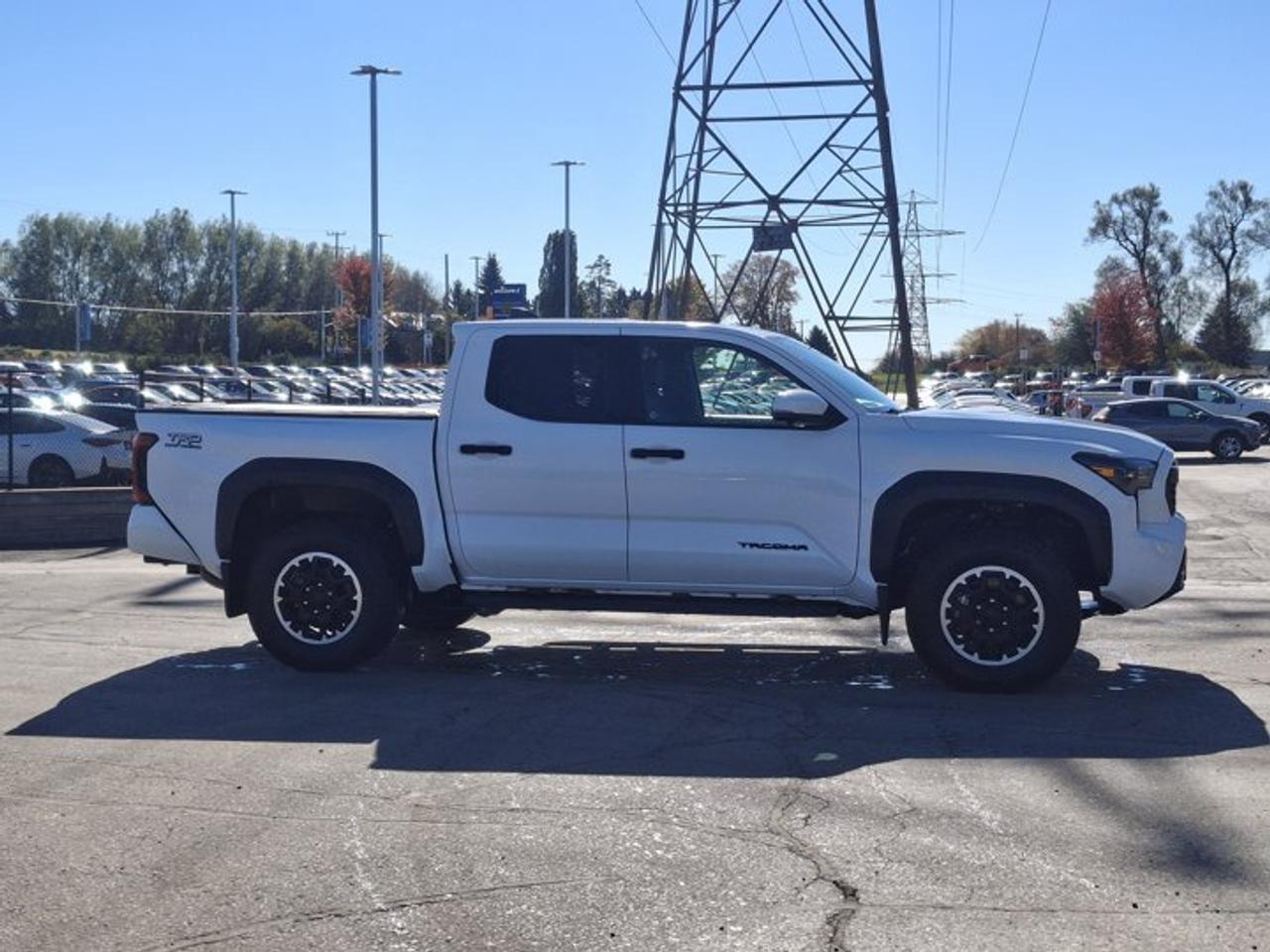 2025 Toyota Tacoma TRD Off Road Premium Double Cab 4X4 | Leather | Sunroof | 360 Cam | JBL Audio | Cooled Seats & More! Photo