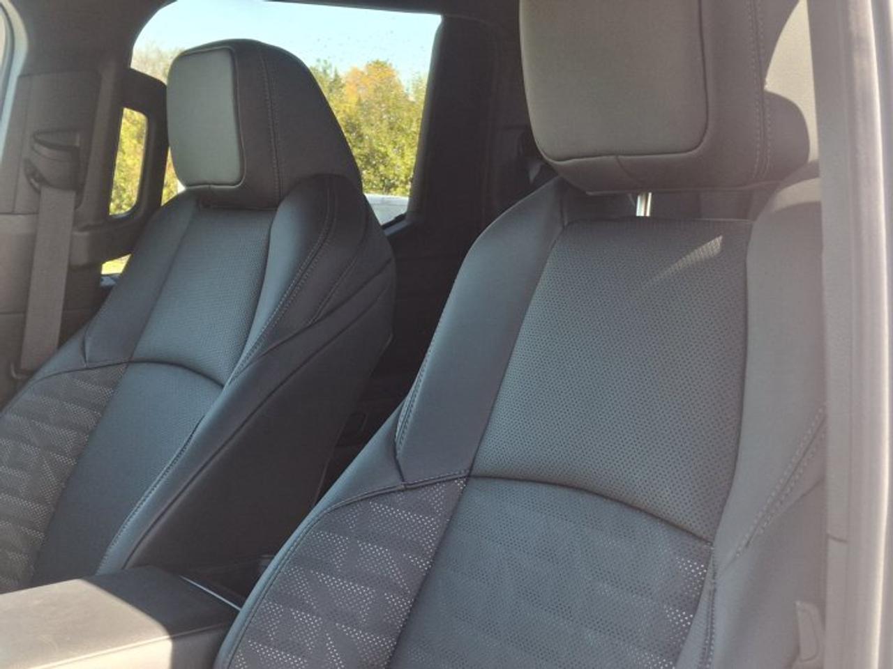 2025 Toyota Tacoma TRD Off Road Premium Double Cab 4X4 | Leather | Sunroof | 360 Cam | JBL Audio | Cooled Seats & More! Photo