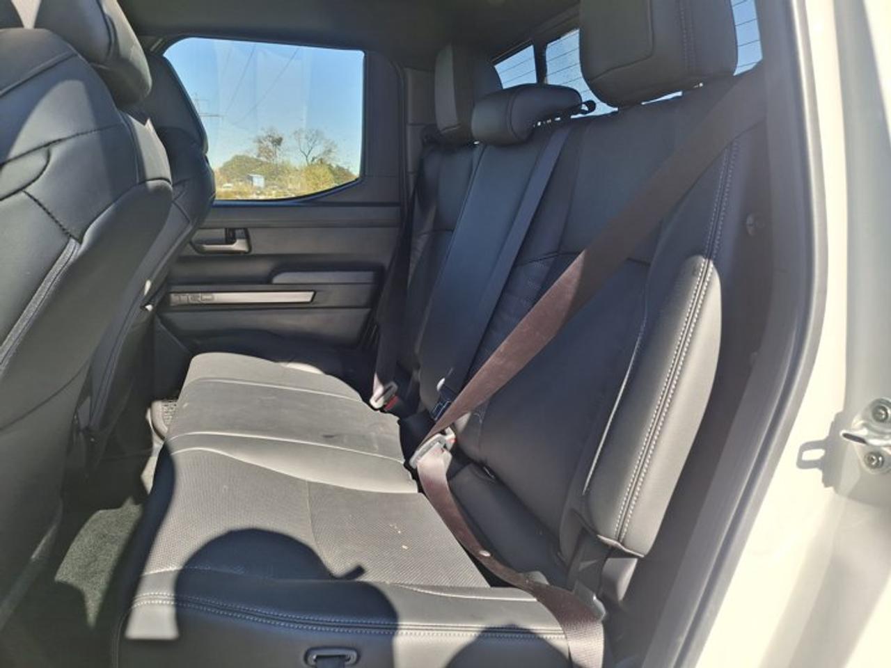 2025 Toyota Tacoma TRD Off Road Premium Double Cab 4X4 | Leather | Sunroof | 360 Cam | JBL Audio | Cooled Seats & More! Photo