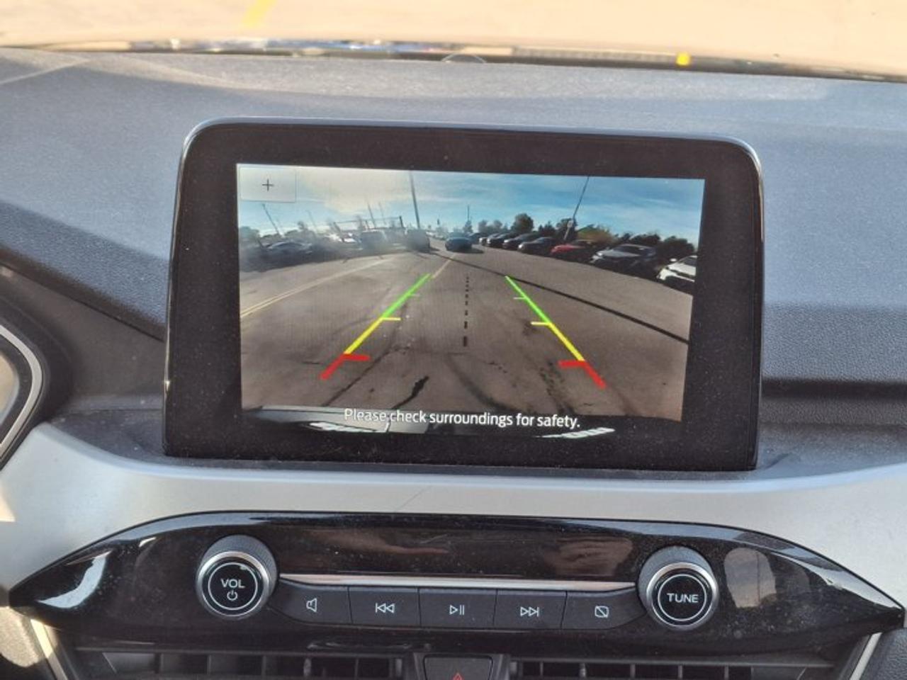 2022 Ford Escape SE AWD | Heated Seats + Steering | Power Liftgate | Remote Start | CarPlay + Android | and More ! Photo