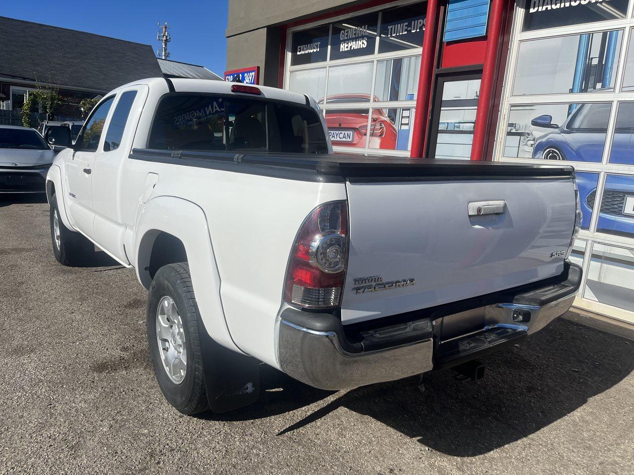 2012 Toyota Tacoma SR5 Photo
