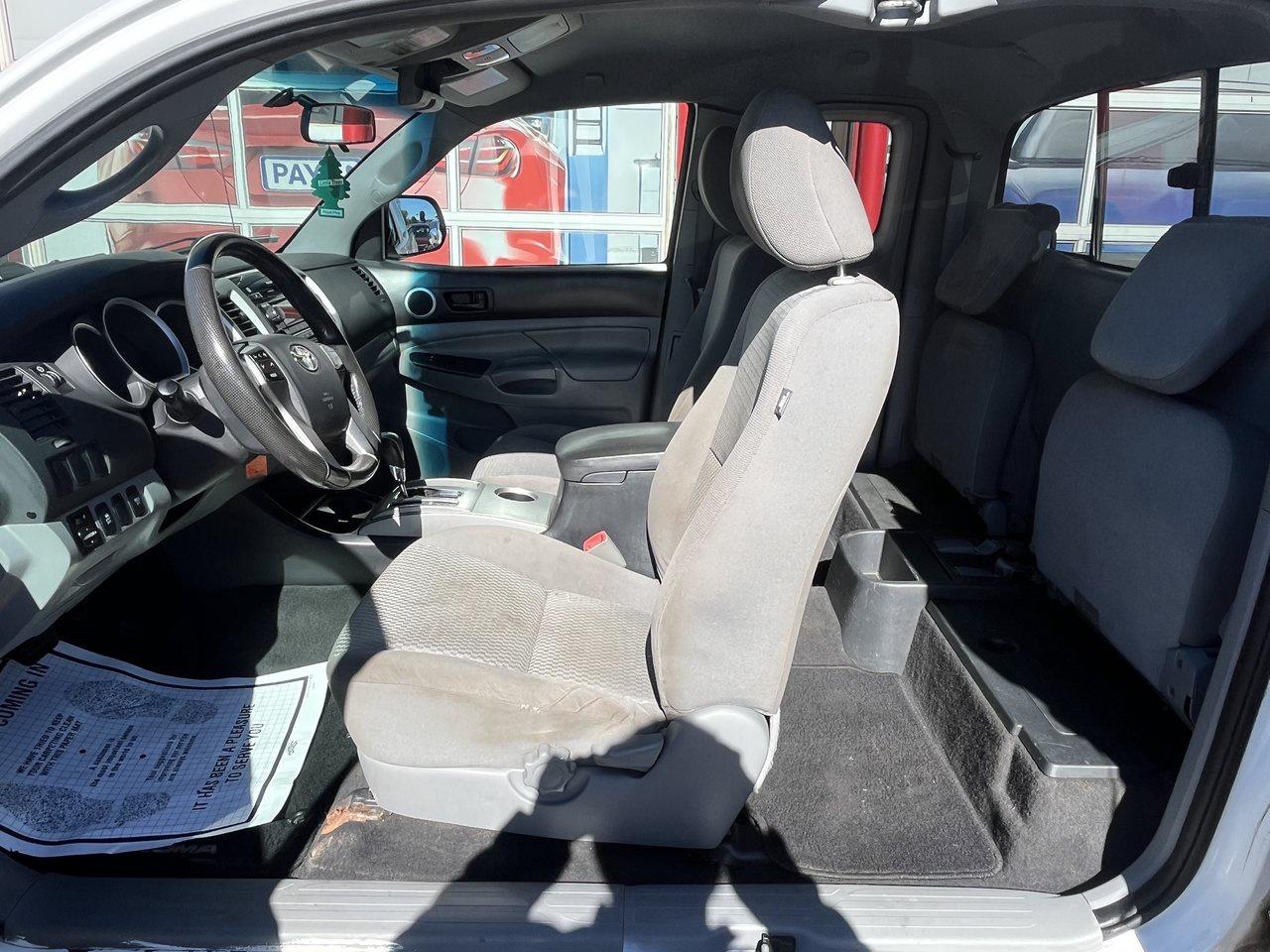2012 Toyota Tacoma SR5 Photo
