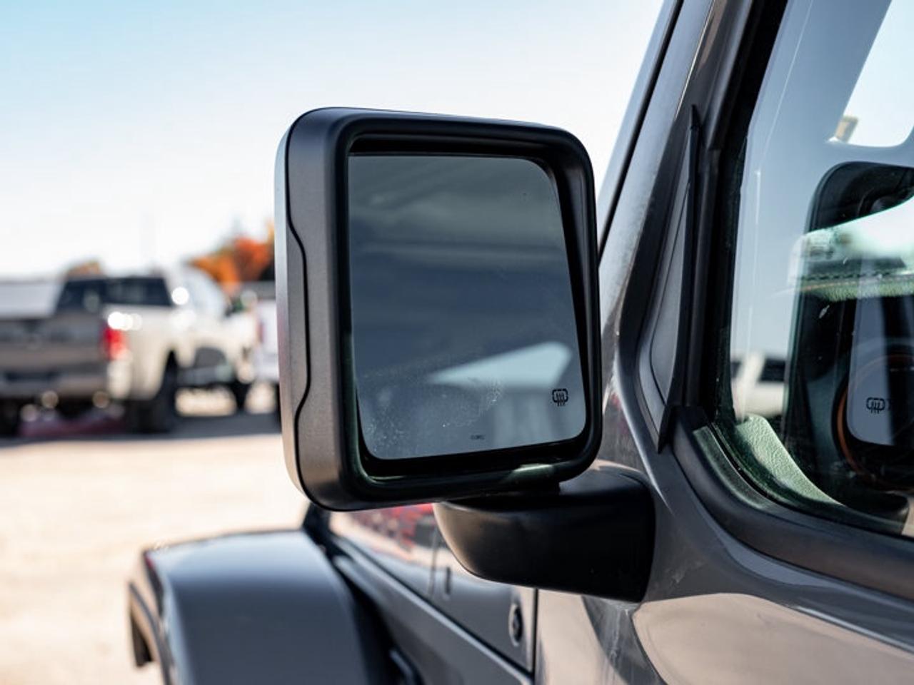2022 Jeep Gladiator Mojave Photo