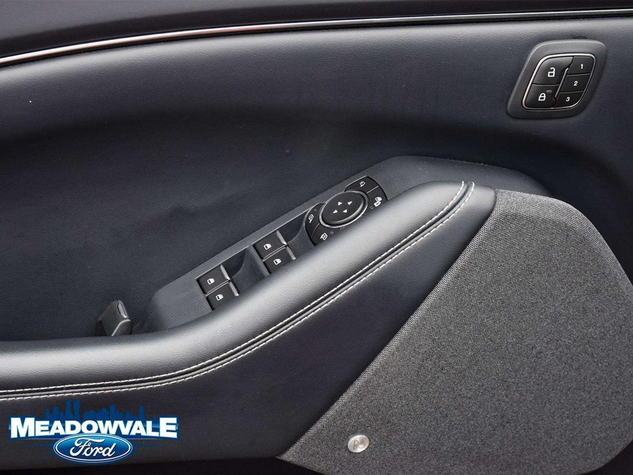 2022 Ford Mustang Mach-E Premium Photo