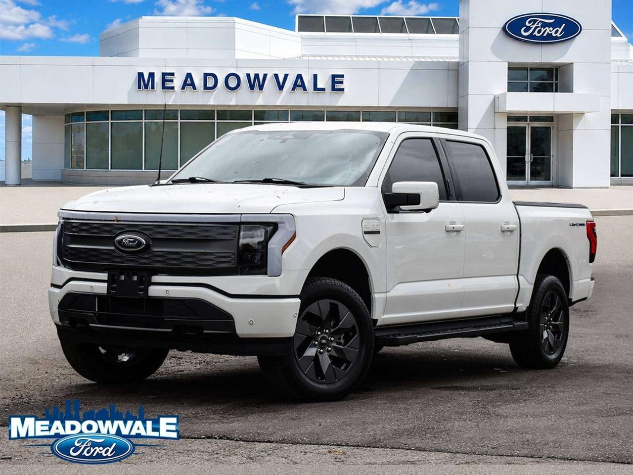 2023 Ford F-150 Lightning Lariat Photo5