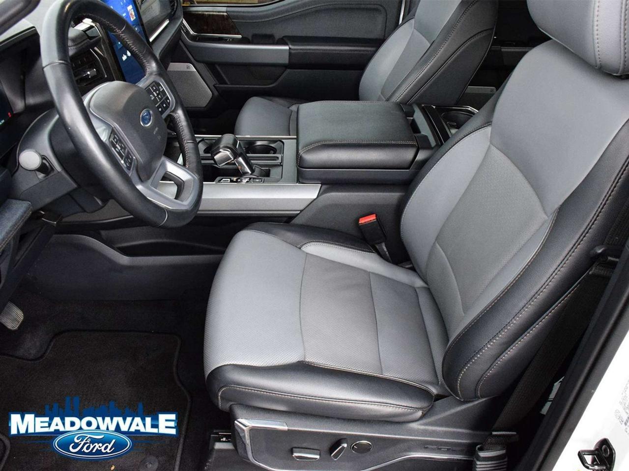 2023 Ford F-150 Lightning Lariat Photo