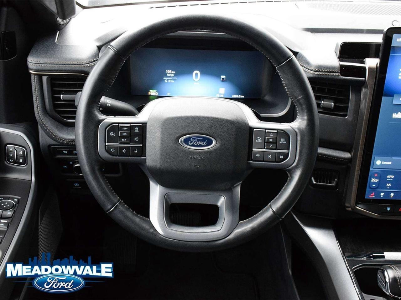 2023 Ford F-150 Lightning Lariat Photo