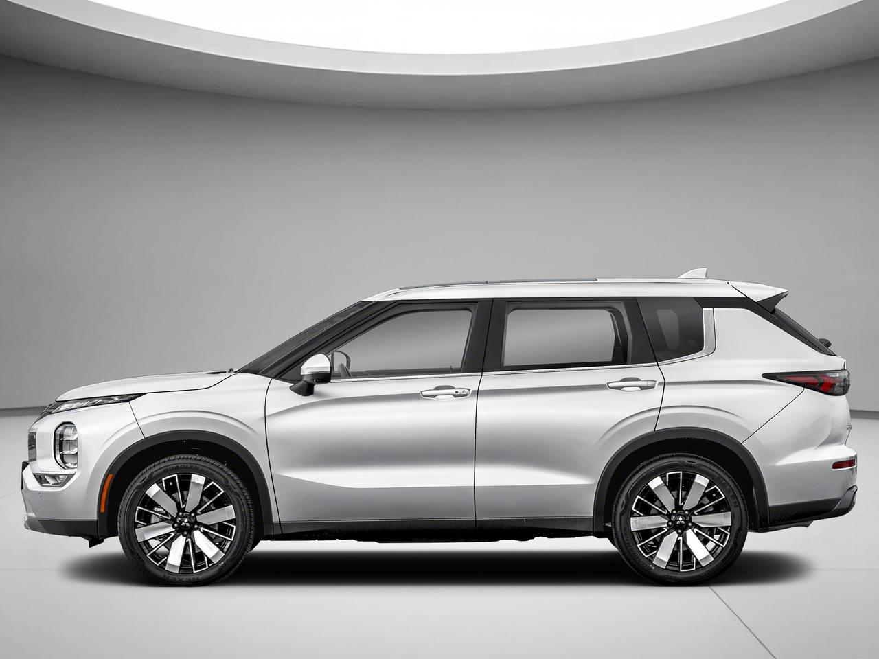 2026 Mitsubishi Outlander SEL S-AWC Photo5