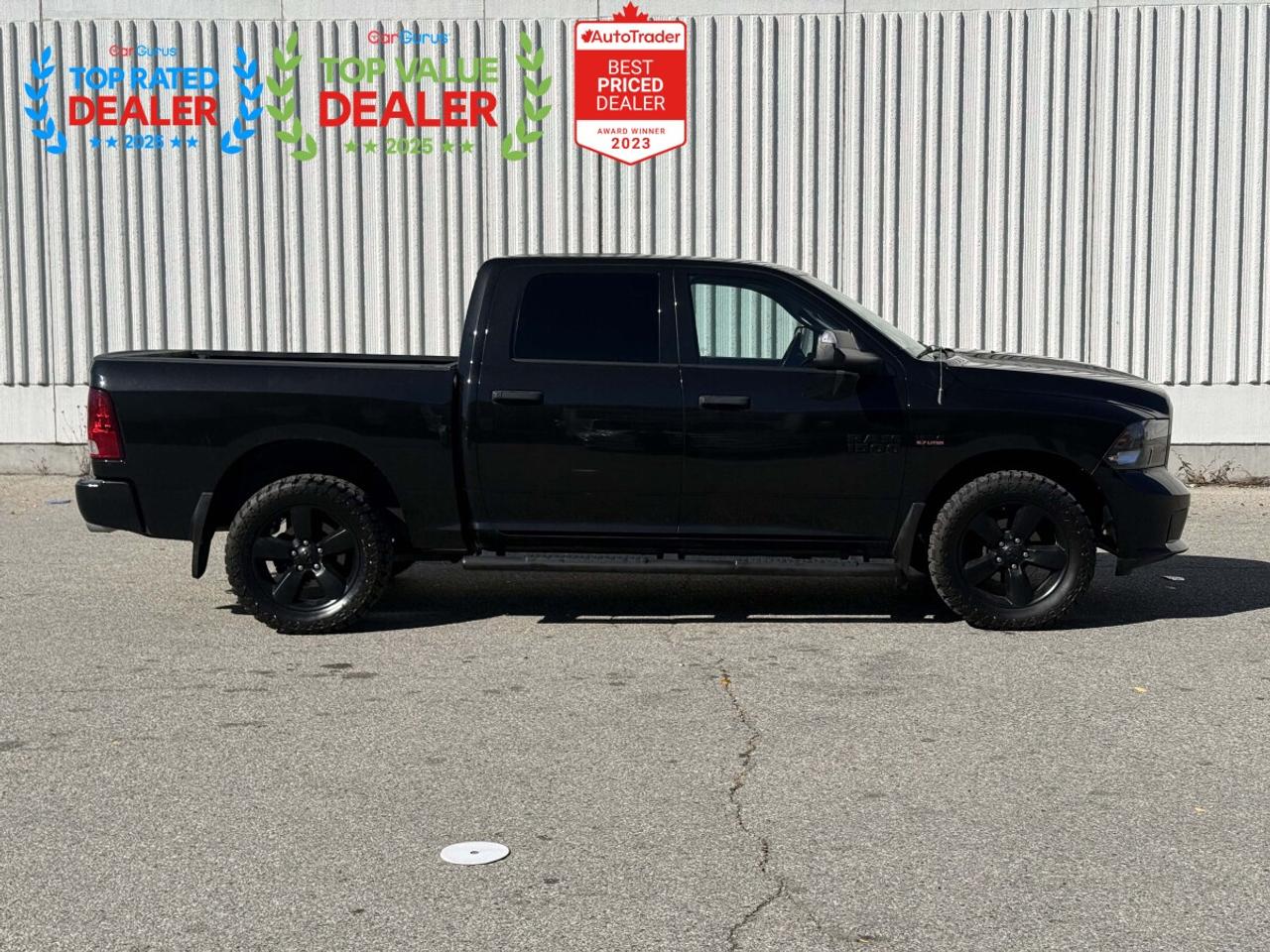 2017 RAM 1500 BLACK EXPRESS | 5.7 V8 | REAR CAMERA Photo