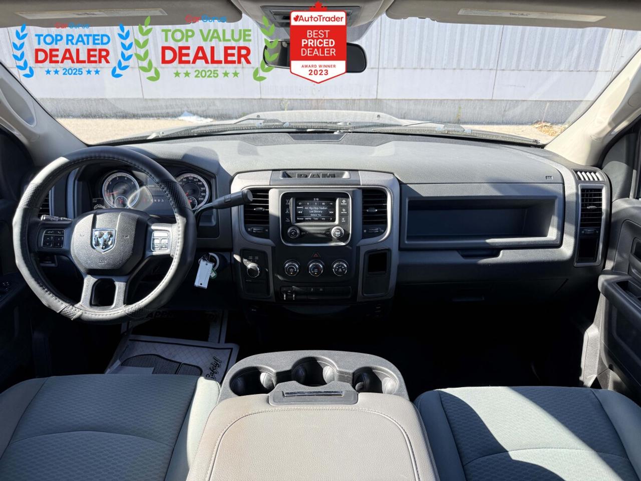 2017 RAM 1500 BLACK EXPRESS | 5.7 V8 | REAR CAMERA Photo