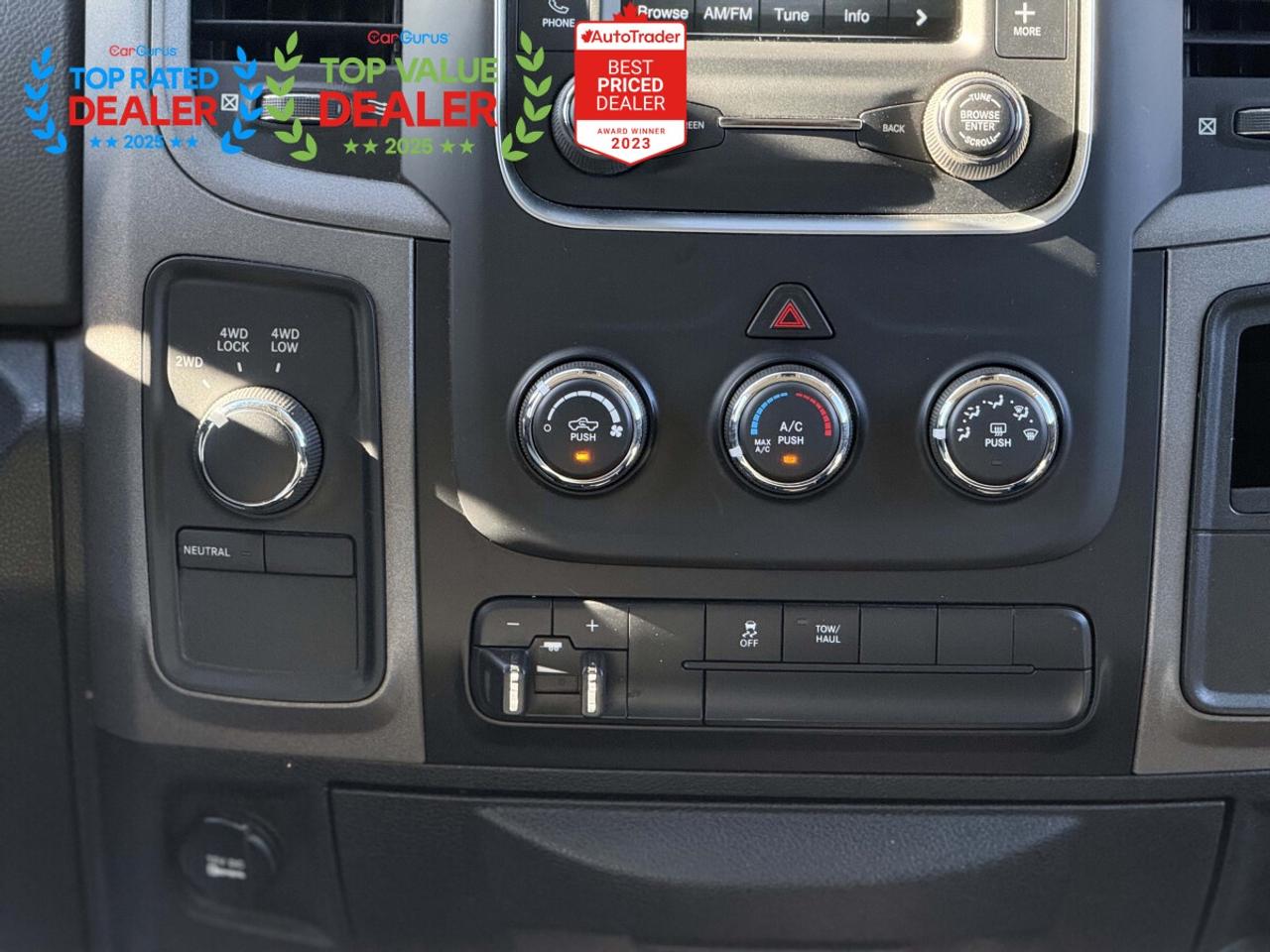 2017 RAM 1500 BLACK EXPRESS | 5.7 V8 | REAR CAMERA Photo