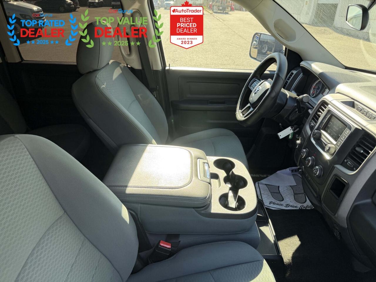 2017 RAM 1500 BLACK EXPRESS | 5.7 V8 | REAR CAMERA Photo