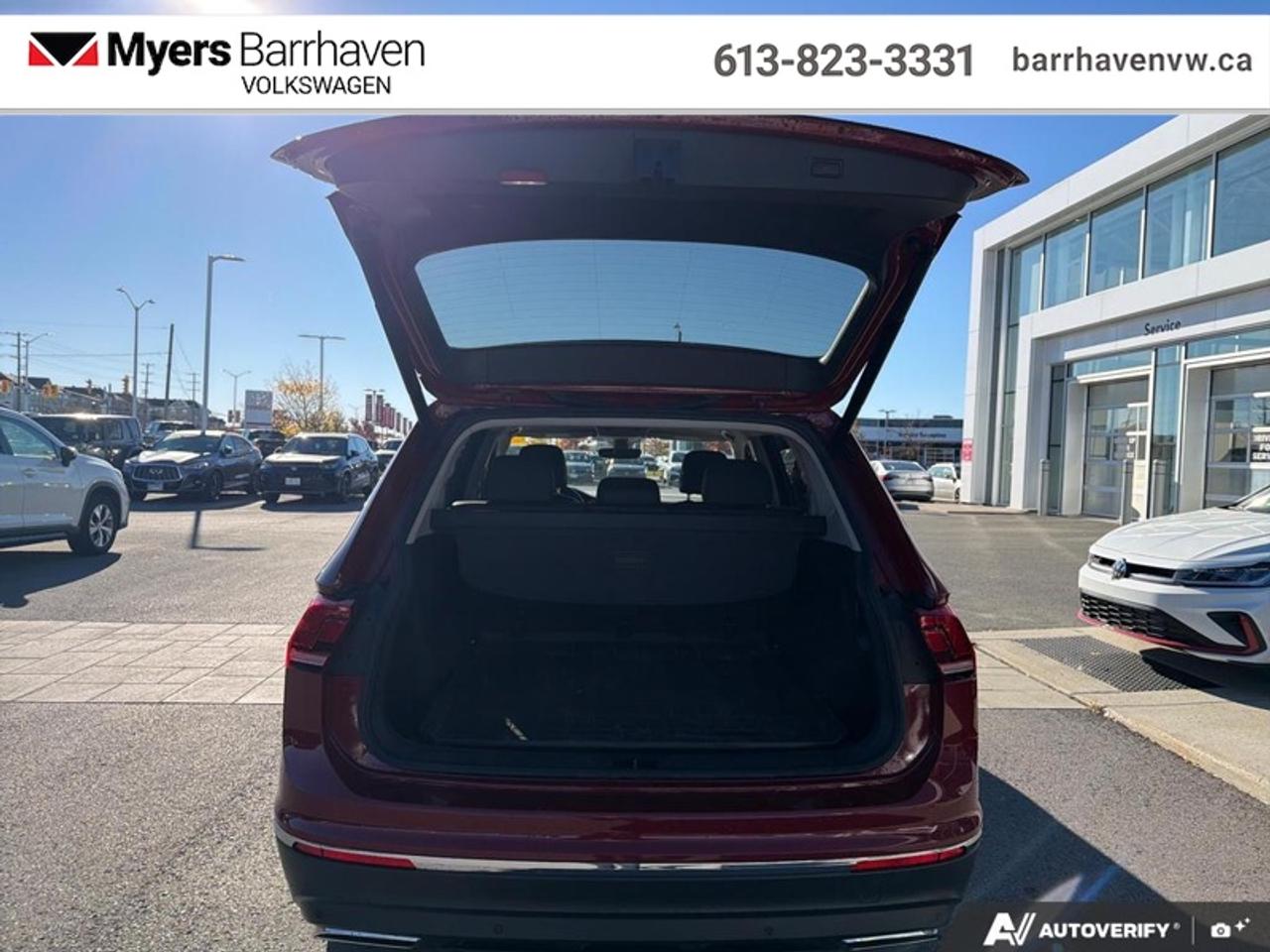 2020 Volkswagen Tiguan Highline  - Sunroof -  Leather Seats Photo