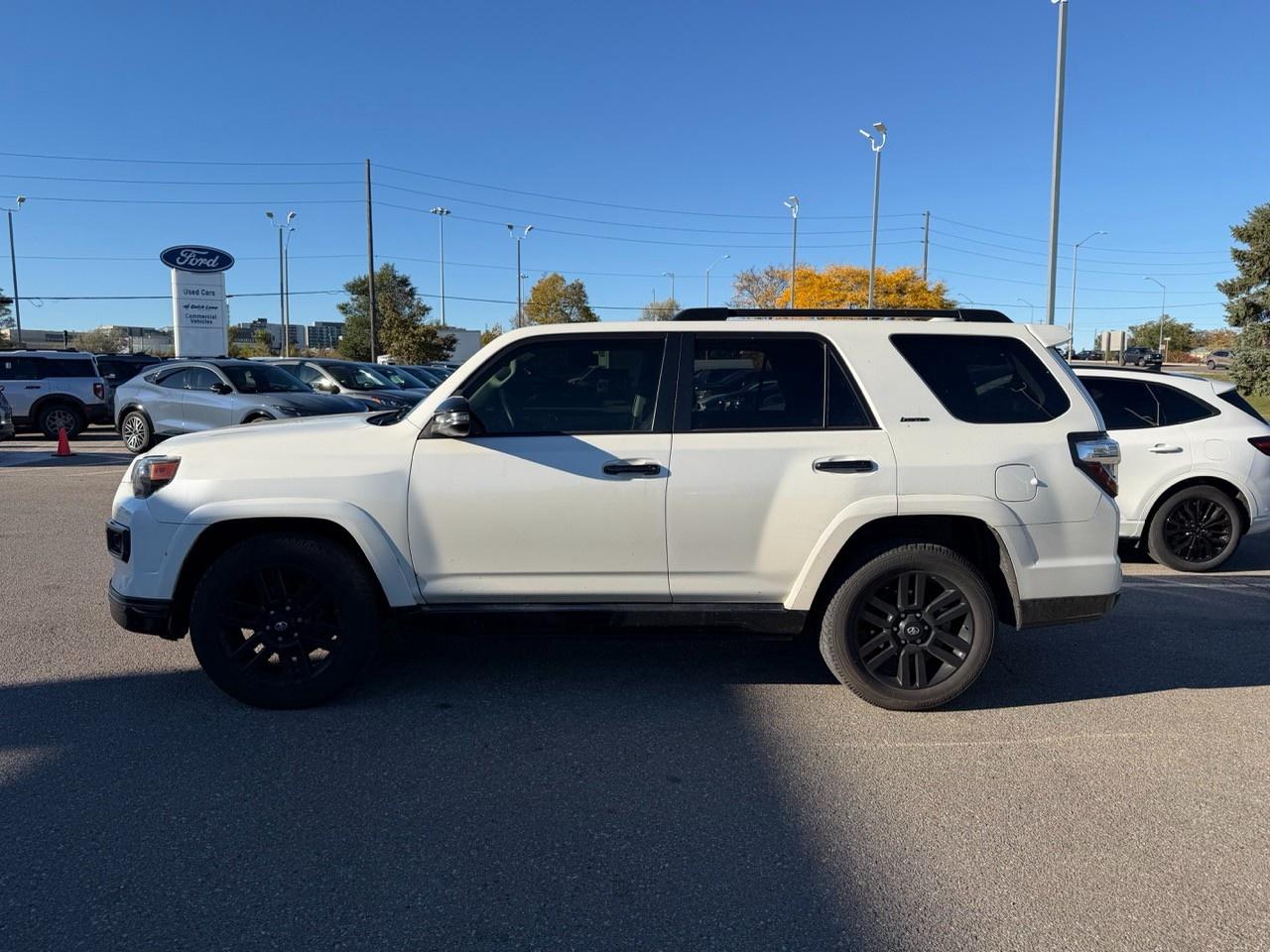 2021 Toyota 4Runner NIGHTSHADE|HEAT/VENT SEATS|NO ACCIDENT|1 OWNER Photo